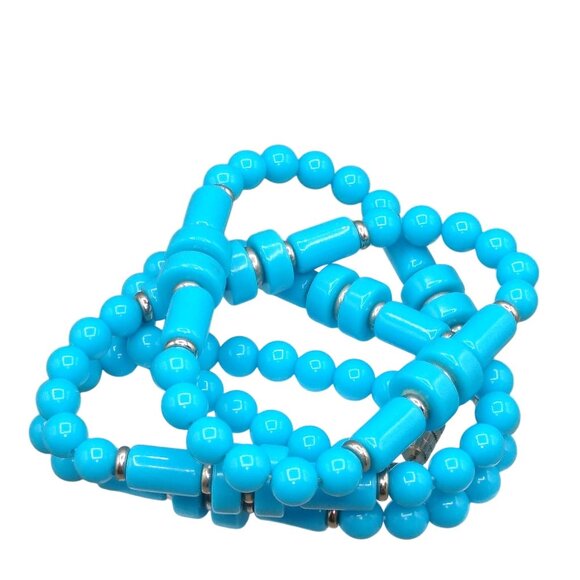 Vintage Turquoise Lucite Beaded Necklace, Interesting Strand with Multiple Shape - Picture 5 of 5